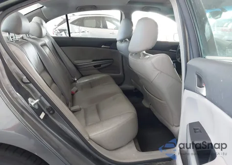 2009 Honda Accord 2.4 Ex-L from USA, damaged, VIN 1HGCP26819A016475